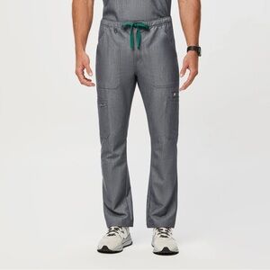 Figs Men’s Cairo Cargo Scrub Pants in color Graphite